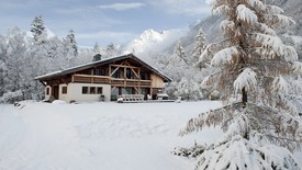 Chamonix: hotels and chalets.  Telegraph.